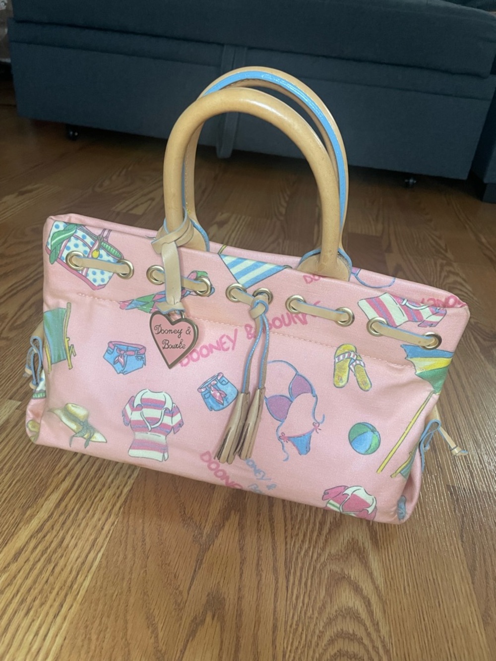 Dooney & Bourke Pink Beach Print Tote Bag Leather Trim Vintage Clean Cowhide